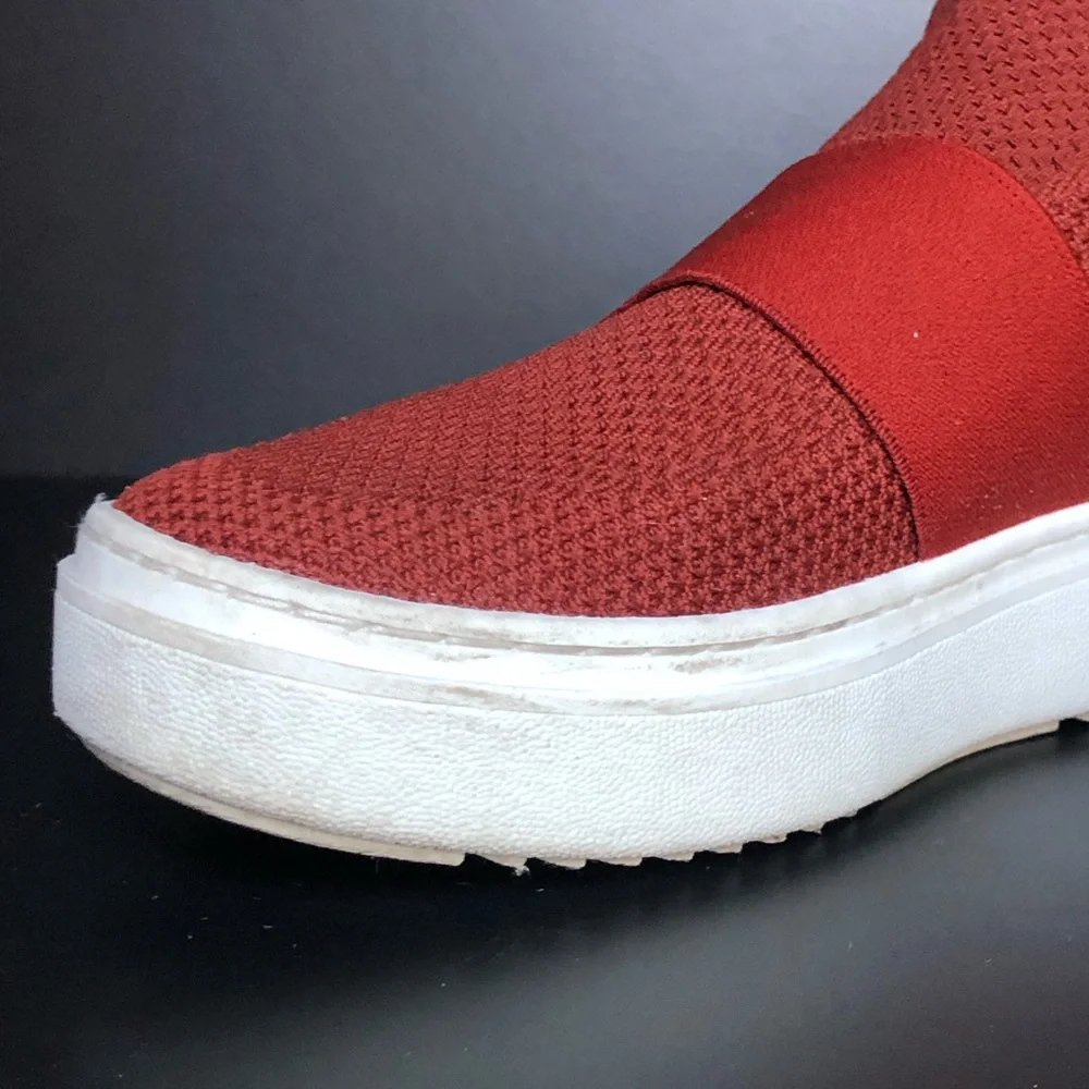 Eileen Fisher Slip On Platform Sneaker Shoes Women's Size 6 Red‎ Stretch Walking